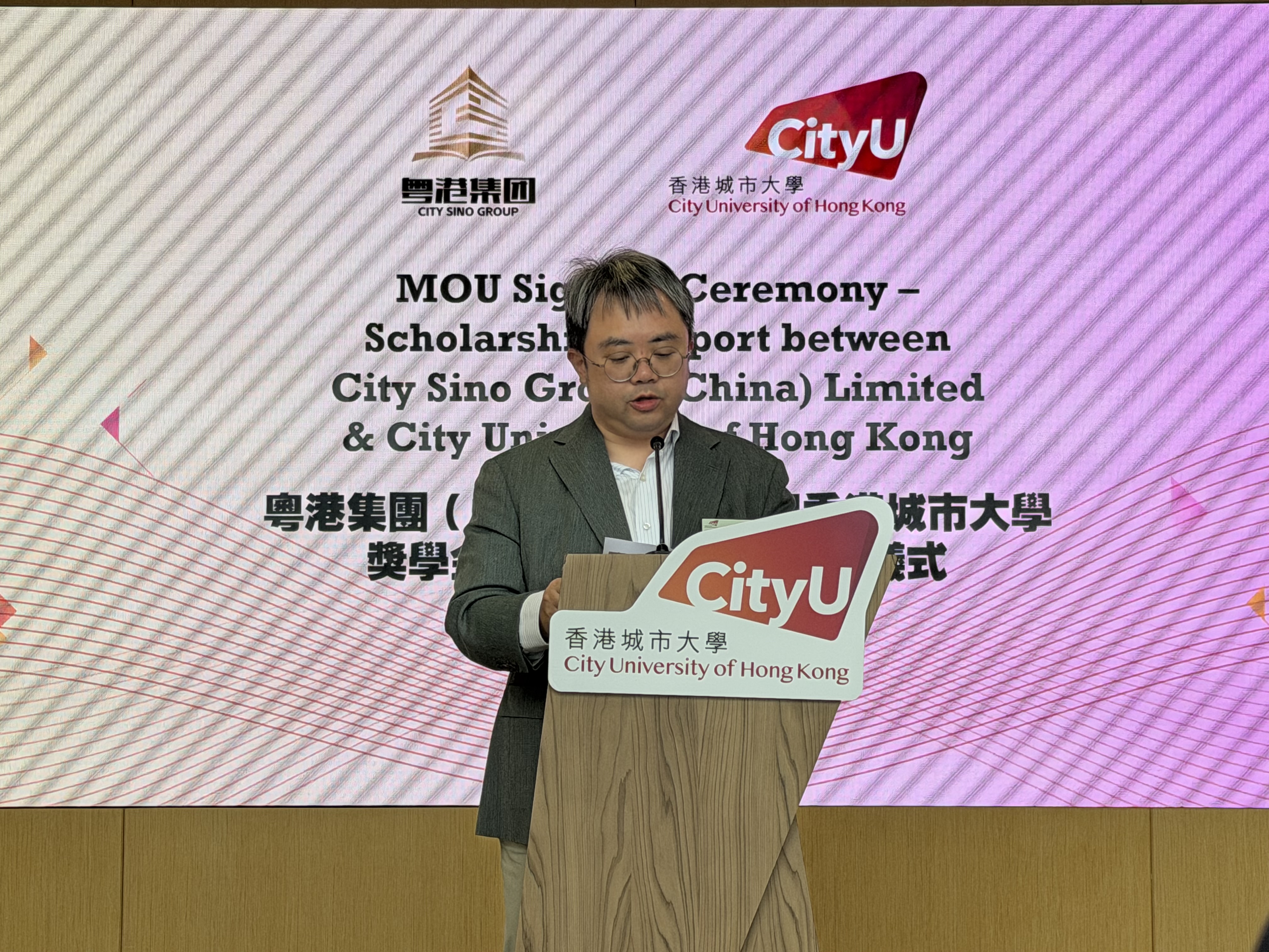 ff377a5d0cb20ee1af6ca4cd85f106f4